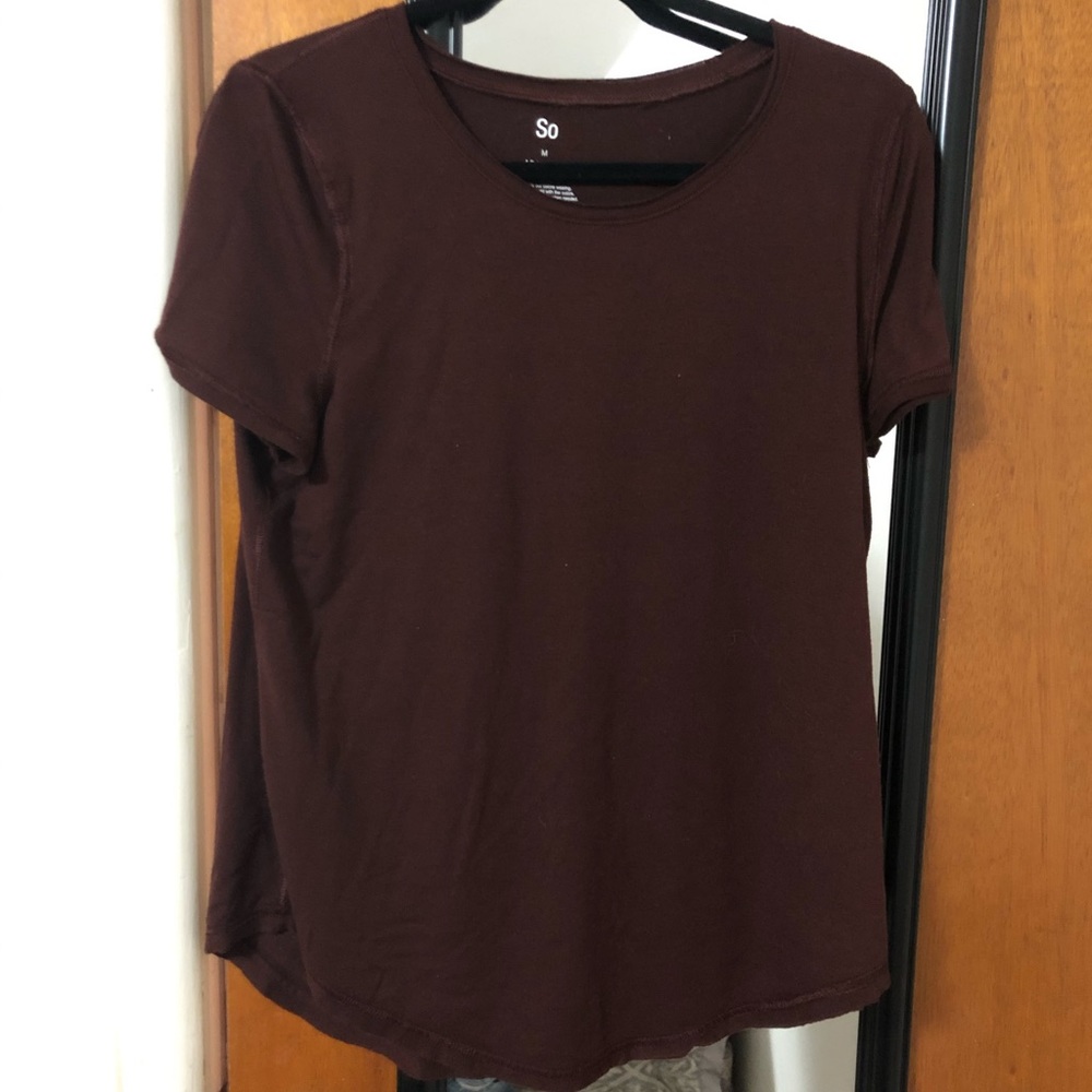 Cute burgundy top